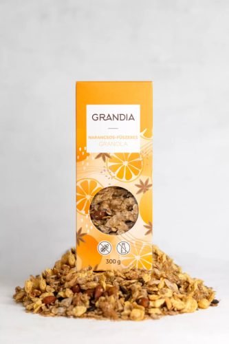 Narancsos fűszeres granola